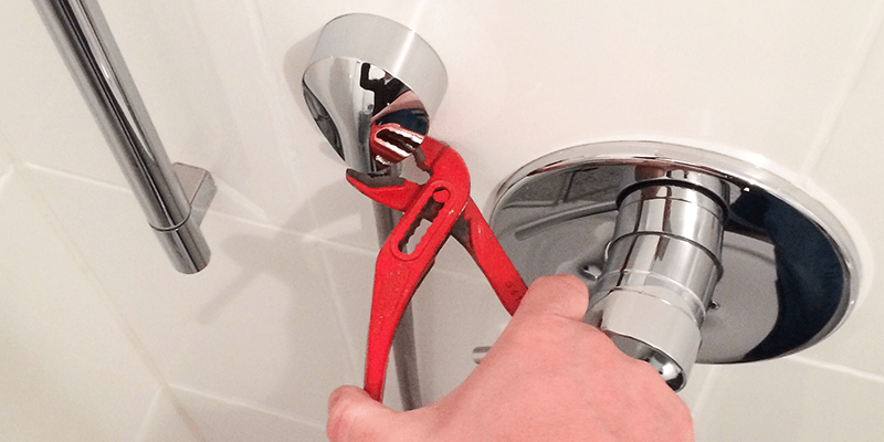 Comment changer un flexible de douche ? - Cdiscount