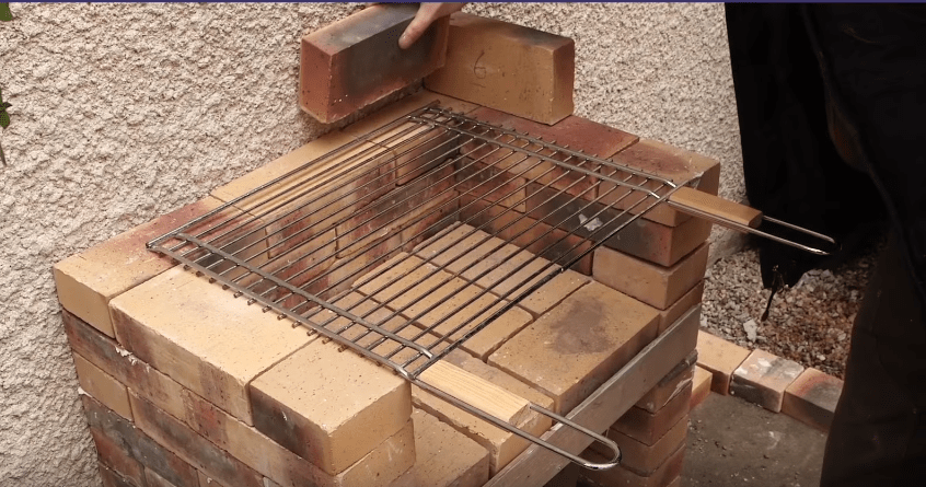Barbecue En Brique Fait Maison | Ventana Blog