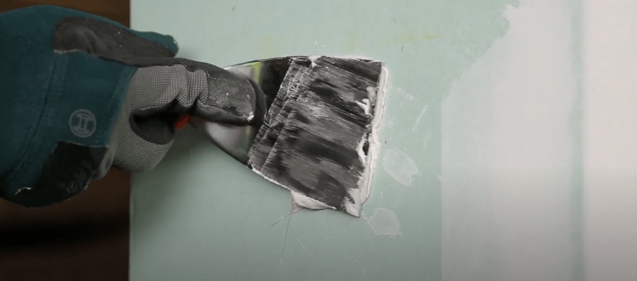 Comment peindre un mur intérieur de plâtre ? 