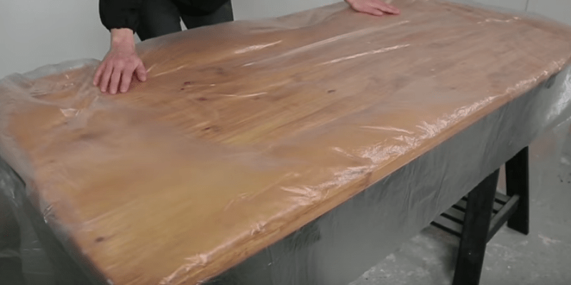 Comment poncer un meuble en bois ? - Cdiscount