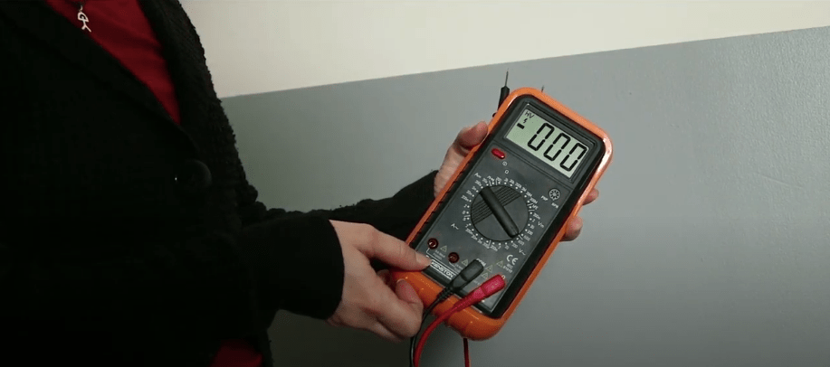 Comment utiliser un multimètre ou un testeur électrique ? - Cdiscount