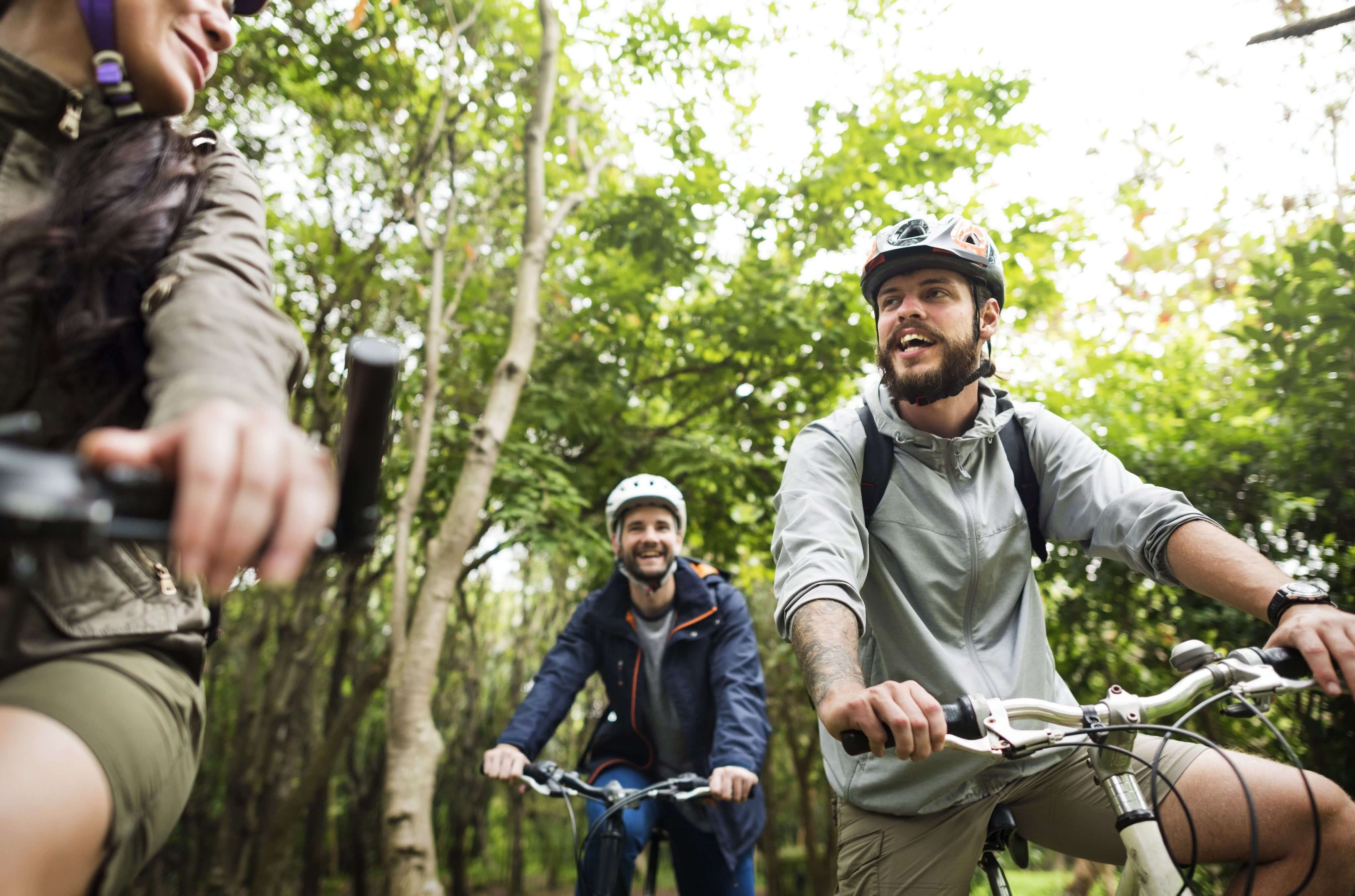 Comment choisir entre VTT semi-rigide ou tout-suspendu ?