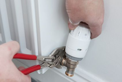 Comment installer un robinet thermostatique sur le radiateur ? - Cdiscount