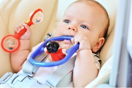 Quels sont les meilleurs jouets pour un bébé de 3 mois ? - Cdiscount