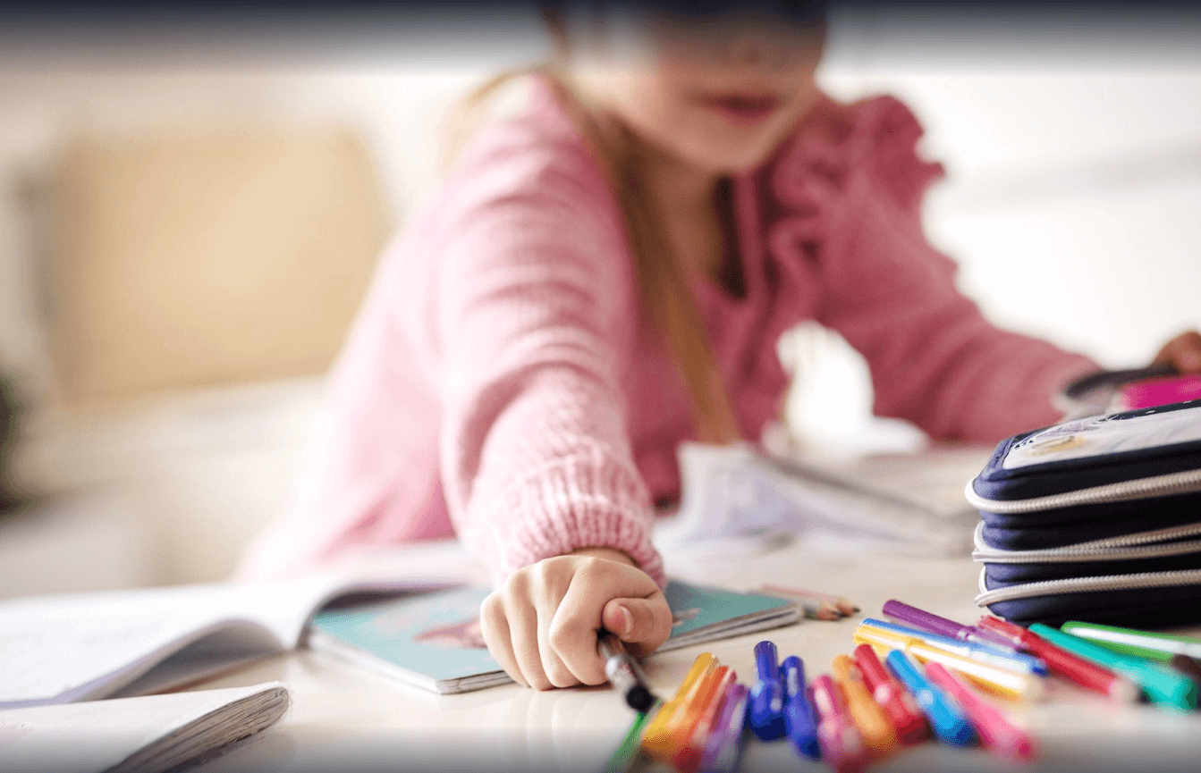 Loisir créatif enfant : comment choisir ? Le Guide d'Achat