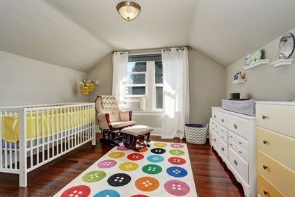 Quelles couleurs choisir pour une chambre de bébé fille ?