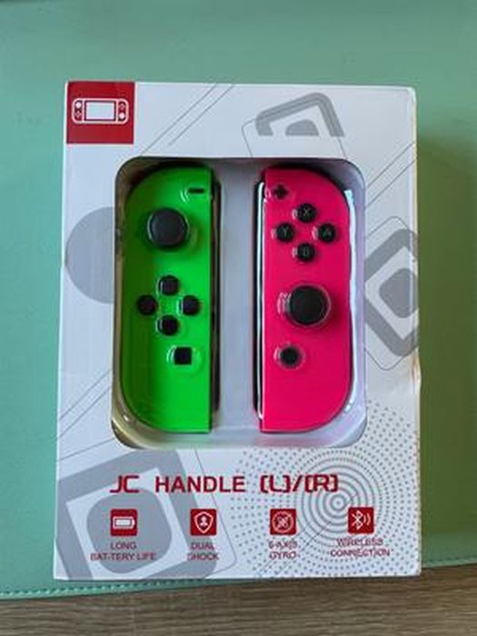 Nintendo Switch - Paire de Manettes Joy-Con Violet Pastel/Vert Pastel