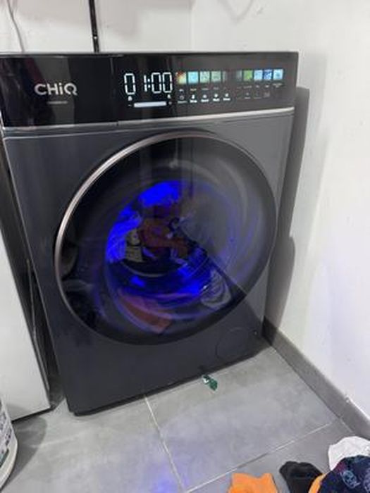 CHiQ CW086581AX Lave-linge 8 Kg, Écran Tactile LED 13,5 Pouces