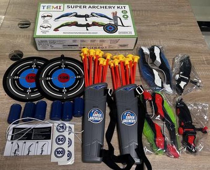 Kit De Tir à L'arc Enfant - 2 Arcs LED + 20 Flèches Ventouses + Cible - Pour S'amuser De 3 à 12 Ans