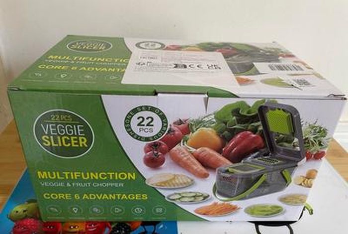 Coupe-légumes Mandoline Multifonction - Acier Inoxydable, Lames Interchangeables - Sécurisé & Facile à Nettoyer