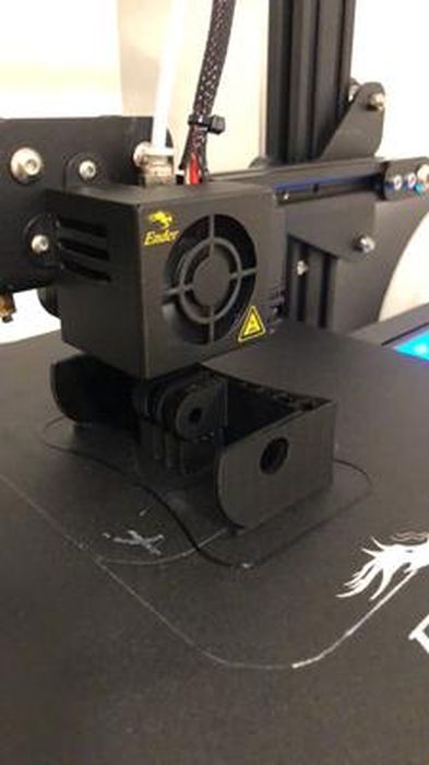 Creality 3D Ender-3 Pro High Imprimante 3D Kit de bricolage MK-10  Extrudeuse avec fonction d'impression de reprise Support de lit chauffant  220 * 220 * 250 mm Taille d'impression pour la maison