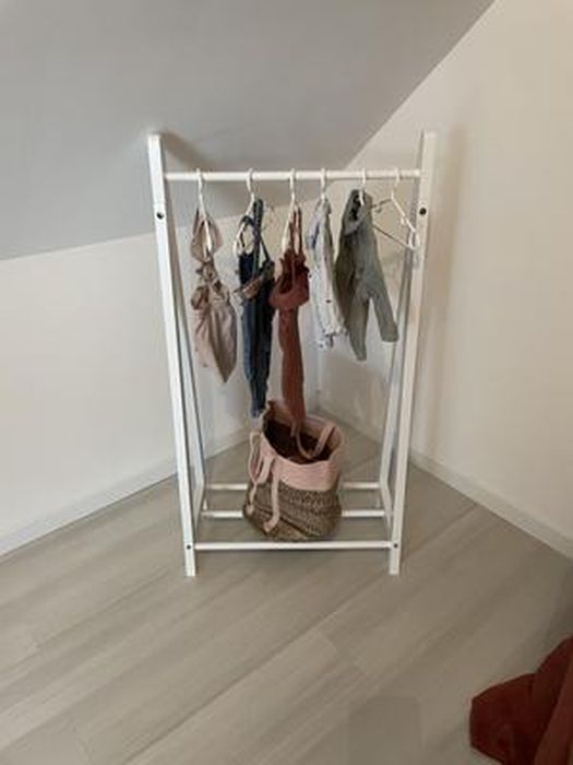 Portant à vêtements enfant - bois 78x126 cm - Atmosphera Portant à vêtements enfant - bois 78x126 cm - Atmosphera