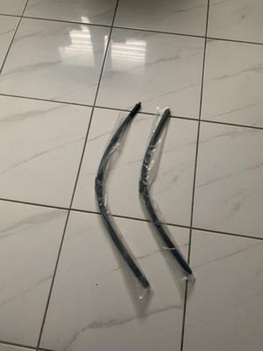 Kit De 3 Balais D'essuie-glace Pour Peugeot 3008 (2009) - Taille 800mm/680mm/300mm, Marque Good Rain