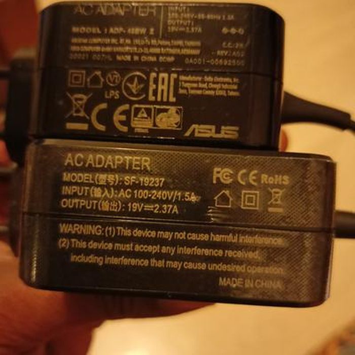 Chargeur Secteur Pour Asus E402W E402WA E403N E403NA - 19.5V, Connecteur 4.0x1.35mm, Neuf