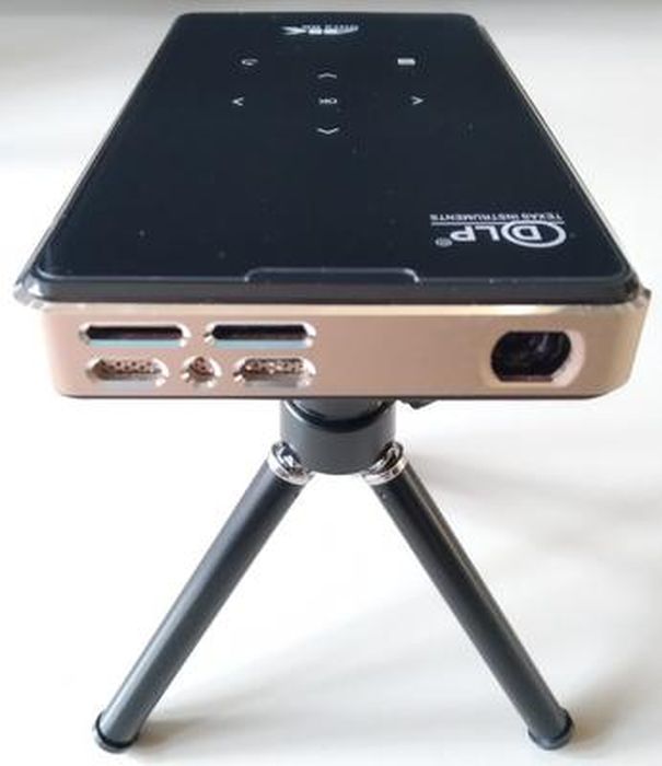 Tonysa Mini projecteur, Projecteur de Poche DLP Intelligent 3D Portable 4K  HD, 20 000 Heures de vidéoprojecteur Android 6.0 Home Cinéma, Prend en