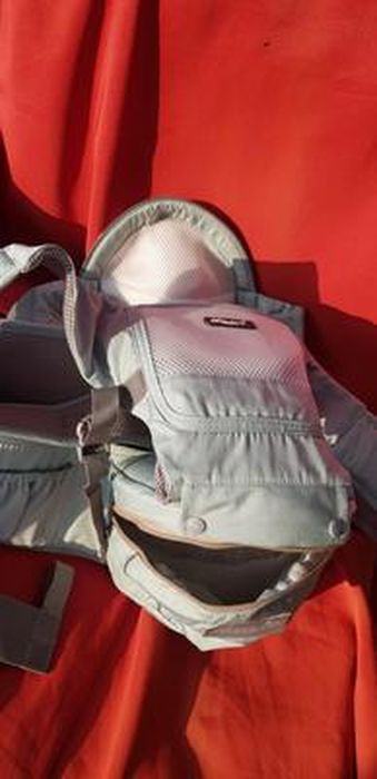 Porte-Bébé Ergonomique 3-20kg - Respirant, Rembourré - Capuche Amovible - 100% Coton