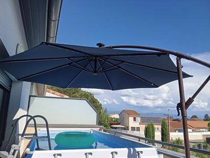 COSTWAY Parasol, tuinscherm met slinger, 35° aan beide zijden buigbaar