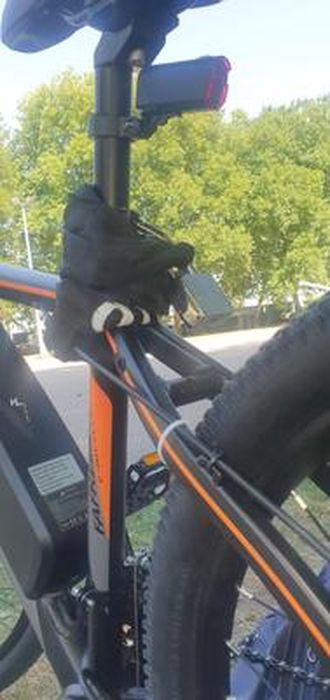 Antivol de chaîne de vélo robuste en acier pour scooter, moto, porte,  clôture, G[x1121] - Noir - Cdiscount Sport