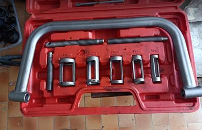 Kit D'Outils Pour Moteur 10 Pièces - Compresseur De Ressorts, Lève-Soupapes, Démonte Tendeur