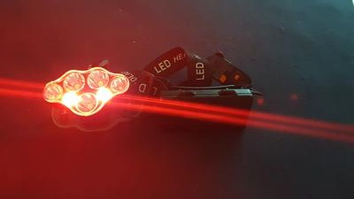 1pc lampe frontale LED rechargeable par USB 7 modes d'éclairage avec lumière  rouge, lampe frontale extérieure ultra brillante étanche IPX4 pour camping,  vélo, course à pied, cyclisme, escalade - Temu Switzerland