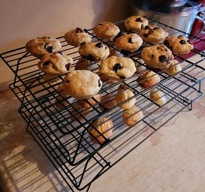 Somine Grille Refroidissement 3 Niveaux Empilable Anti-Adhésive - 40x25x22cm Pour Pâtisserie