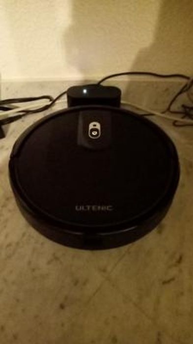 ULTENIC D5 - Aspirateur Robot Laveur - Connecté Bluetooth et WIFI
