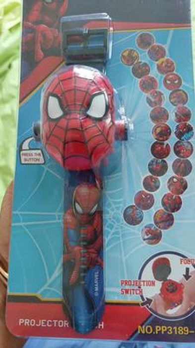 Montre Enfant Super-héros Avec Projecteur 24 Motifs - Spider-Man, Bracelet Silicone, Pour Garçons Et Filles 3-12 Ans