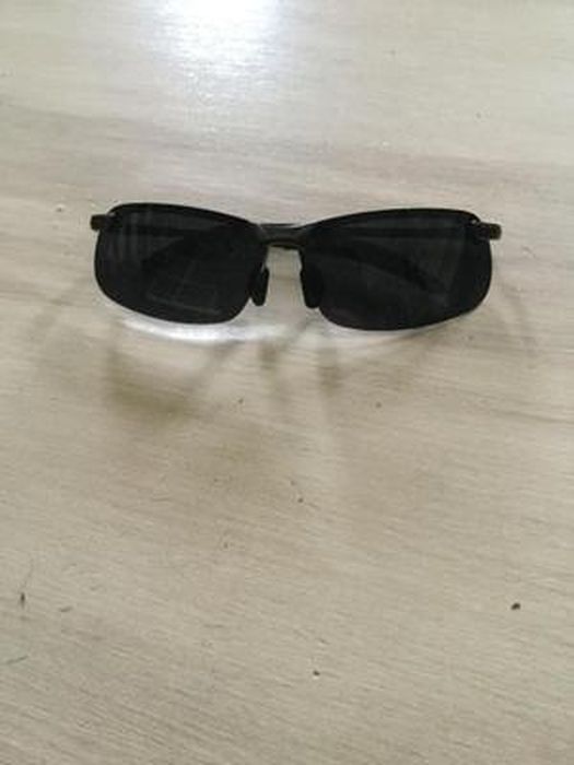Lunettes de soleil hommes polarisés lunettes de soleil photochromiques  conduite en plein air avec boite à lunettes - Achat / Vente lunettes de  soleil Homme Adulte - Cdiscount