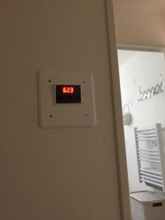 Contrôleur Humidité Numérique XH-W3005 - Plage 0-99% RH, 220V, Sortie Directe, LED