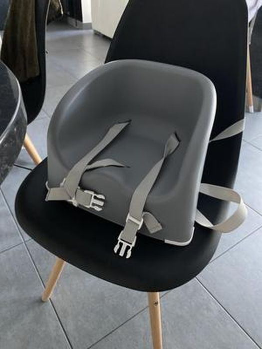 BEBECONFORT Réhausseur de chaise, Essential booster, De 6 mois à 3 ans  (15kg), Warm gray - Cdiscount Puériculture & Eveil bébé