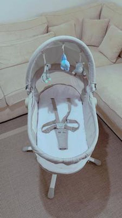 Berceau evolutif multifonction 4 en 1 : Balancelle éléctrique, chaise  haute, transat bebe: Louna Beige