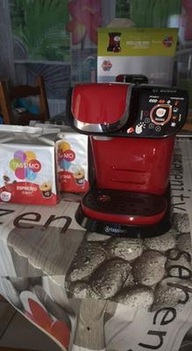 BOSCH Cafetera Cápsula TASSIMO TAS6503