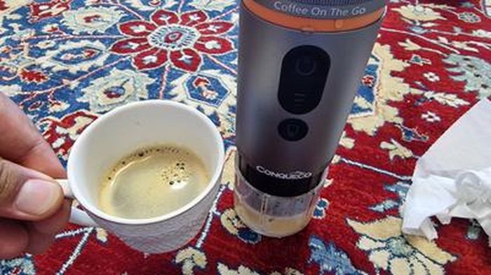 Machine à Espresso Rechargeable Portative pour Capsules Nespresso -  CONQUECO - Portable - 12V Voiture et Camping - Cdiscount Electroménager