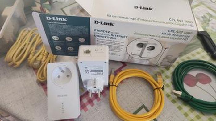 D-LINK Pack 2 Adaptateurs CPL -1000 Mbp/s avec prise - Cdiscount  Informatique