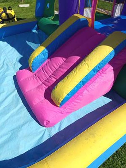 VEVOR Château Gonflable, Aire de Jeux Gonflable avec Toboggan Aquatique, Piscine VEVOR Château Gonflable, Aire de Jeux Gonflable avec Toboggan Aquatique, Piscine
