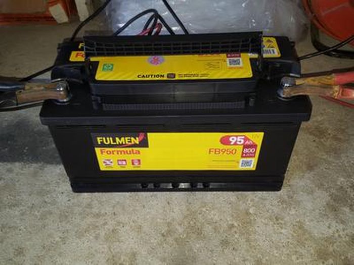 Fulmen - Batterie voiture FULMEN Formula Xtreme FA612 12V 60Ah 600A -  1001Piles Batteries
