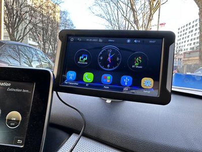 Jeffergarden Autoradio Portable avec Carplay AndroidAuto, Autoradio sans  Fil à écran Tactile 7 Pouces avec Bluetooth et Caméra de Recul, Lien  Miroir, Lecteur Multimédia pour Voiture
