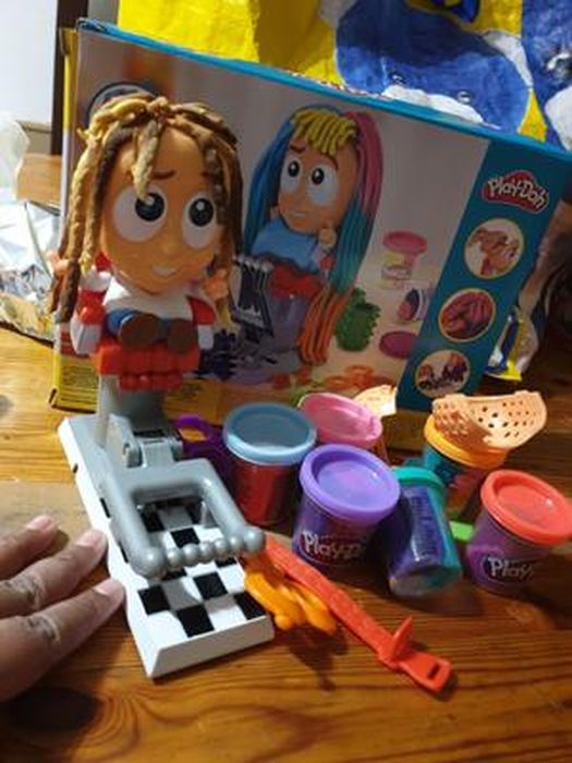 Play-Doh - Salon de coiffure Coiffeur créatif - jeu créatif pour
