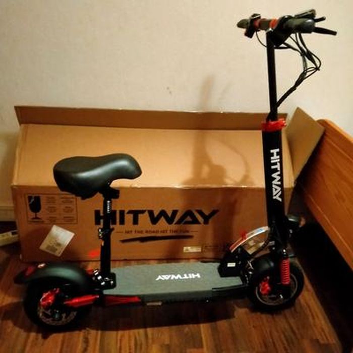Hitway Trottinette électrique avec siège amovible, e-Scooters, 800w, scooter  électrique pliable avec écran lcd batterie li-ion 11,2ah - Conforama