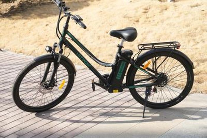 HITWAY Vélo électrique 26 Noir Moteur 250W,E-Bike avec Batterie au Lithium  Amovible 36V 8,4Ah Ebike,pompe à vélo et cadenas gratuite - Conforama