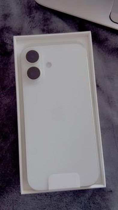 APPLE iPhone 16 128GB White - Cdiscount Téléphonie