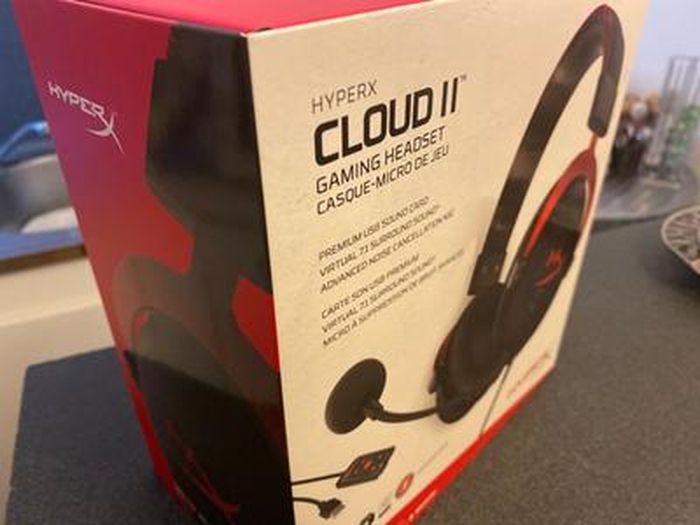 HyperX Cloud II Casque De Jeu – Son Surround 7.1 – Coussinets En Mousse à Mémoire De Forme – Cadre En Aluminium Durable – Fonctionne Avec PC, Xbox, PS4 – Gris Acier (renouvelé
