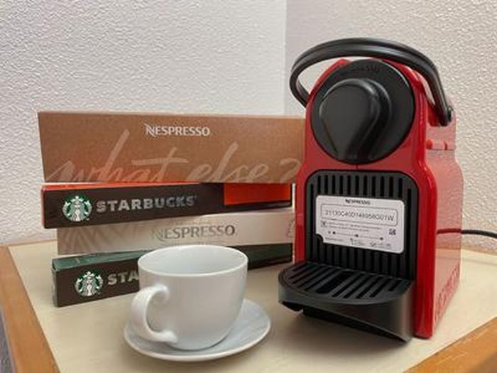 Nespresso Krups Machine à Café Inissia Rouge Cafetière Espresso à