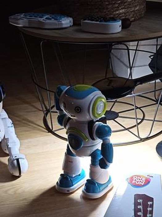 POWERMAN® JUNIOR - Mon Robot Intelligent qui lit dans les pensées
