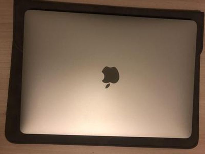 Apple - MacBook Air (2020) - Puce Apple M1 - 13,3 - RAM 8Go - Stockage  256Go - Or - AZERTY - Cdiscount Informatique