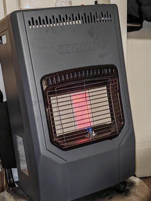 Poêle à Gaz MONZANA GH4500 4200W - 3 Niveaux De Chauffage Pour Camping, Atelier Ou Véranda