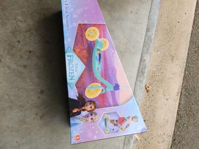 Mondo Toys - My First Scooter FROZEN Scooter Baby 3 Räder mit Tragetasche für Kinder ab 2 Jahren - 28688