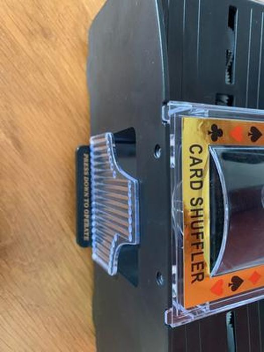 MiniGlypture Mélangeur De Cartes Automatique 4 Platins, Électrique Sur Piles, Idéal Pour Poker Et Jeux De Société