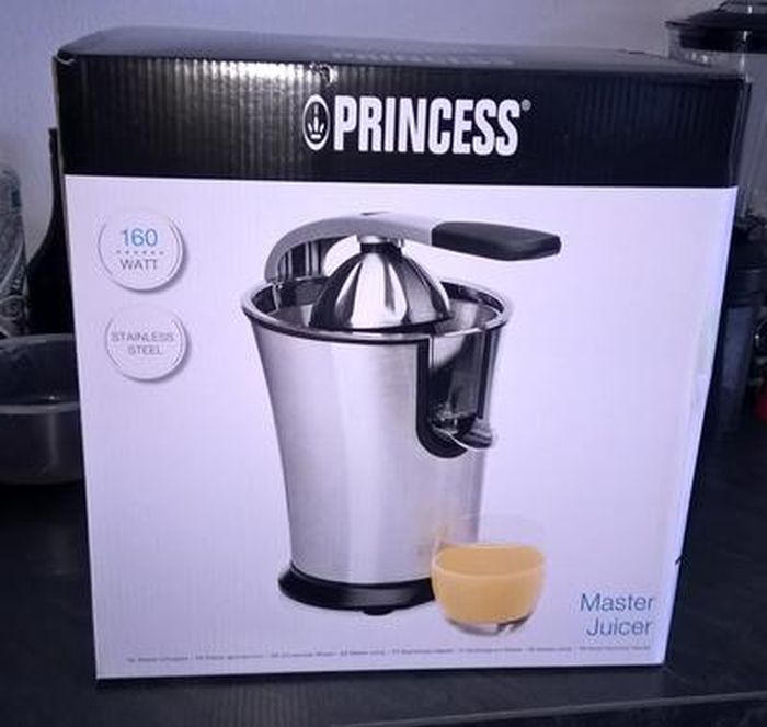 Soldes D'u00e9tu00e9 2025 : Princess Master Juicer - Presse-agrumes - 160 Watt - Acier Inoxydable Pas Cher