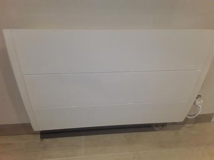 PLAQUE PATISSERIE POUR FOUR ET CUISINIERE WHIRLPOOL